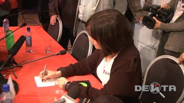 Саша Грей во Владивостоке, 15 мая 2013 смотреть онлайн