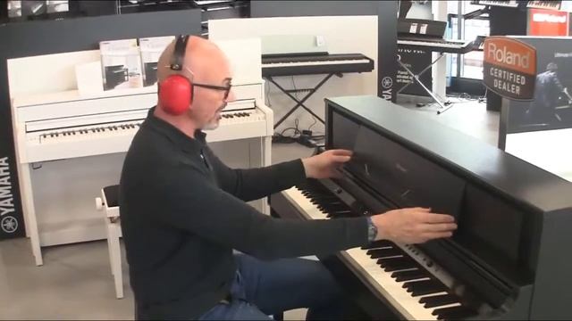 Цифровое пианино Roland LX705-DR смотреть онлайн