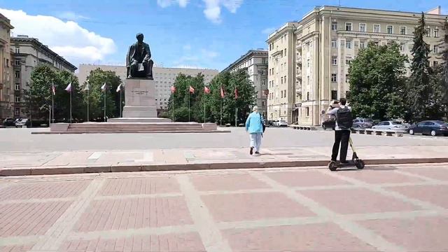 Дорога от ст.м.Парк Победы до апартаментов на пл.Чернышевского, д.9 смотреть онлайн