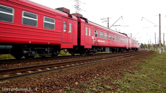 Электропоезд ЭД4М-0420 "Аэроэкспресс" (ТЧ-50) скорый приг. поезд №7221, Москва - а/п Домодедово. смотреть онлайн