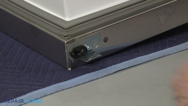Whirlpool Barracuda Refrigerator Lower Door Closing Cam Replacement WP2182179 смотреть онлайн