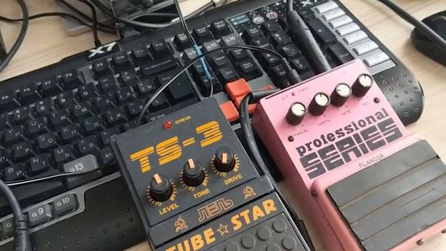 AMT Pro Series Flanger + Lell Tube Star  Demo
