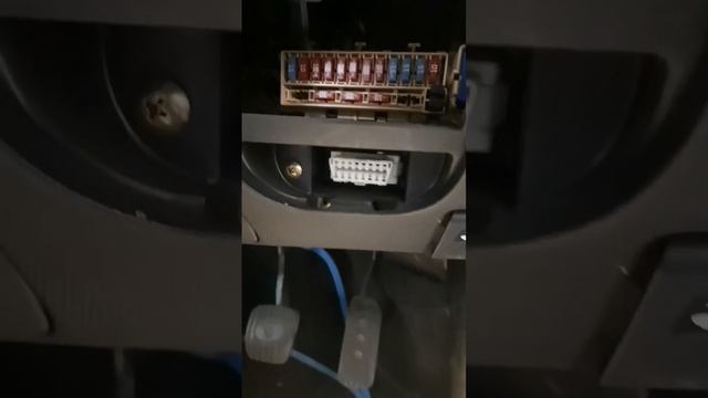 2005 nissan micra obd port and fuse box locations смотреть онлайн