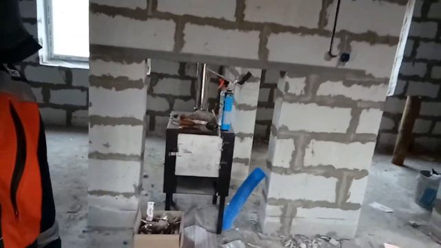 Самостройщик. Все как есть. Обзор дома на стадии коробки. смотреть онлайн