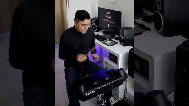 Atmospheric Groove na Yamaha DD-75 - Thiago Negreiros смотреть онлайн