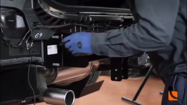 How to install a towbar Russian :: Enganches Aragón смотреть онлайн