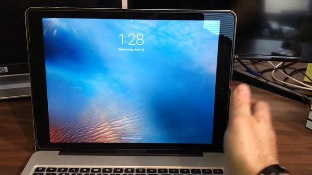Smart connector VS Bluetooth iPad accessories - MUST HAVE..?- STUDIO-214 смотреть онлайн