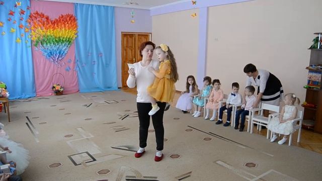 ДНЗ 568 группа Розумнички утренник 8 марта 06.03.2018 Видео с фотоаппарата смотреть онлайн