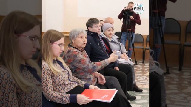 2023-10-24 Администрация Сосновоборска и собственники Мира, 17 решают проблему с бесхозной ливнёвко смотреть онлайн