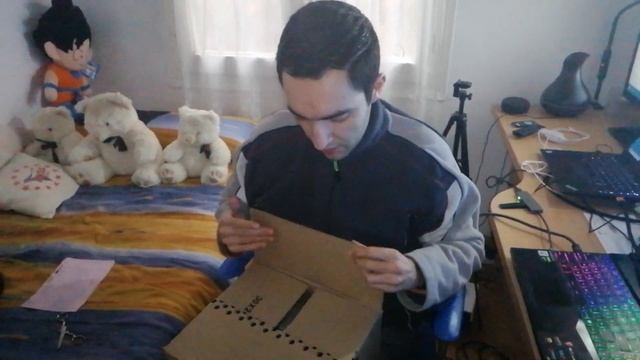 UNBOXING Y REVIEW - EL DESASTRE DE LOS CASCOS INALAMBRICOS смотреть онлайн