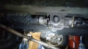 Как снять КПП не снимая раздатки Нива