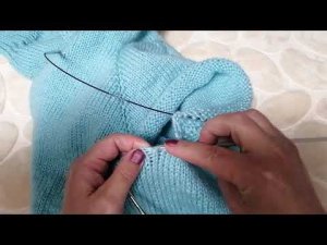 Маленькая хитрость, как незаметно убавить петли рукава.