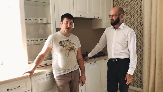 ОБЗОР КУХНИ В КЛАССИЧЕСКОМ СТИЛЕ | ВМ кухни смотреть онлайн