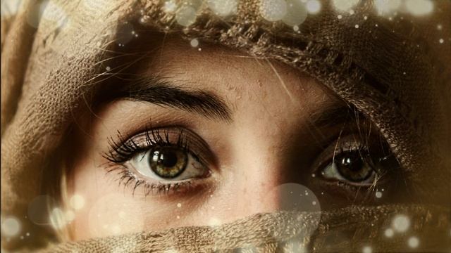 Emiliana Cantone - Voglio Sapè [4K] смотреть онлайн