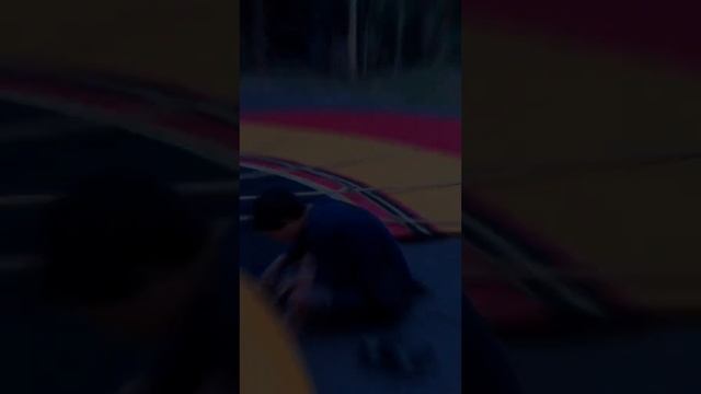 "KUIR BIG SIZE" PROSES PEMBUATAN LAYANGAN KUIR BIG SIZE GANTENG смотреть онлайн