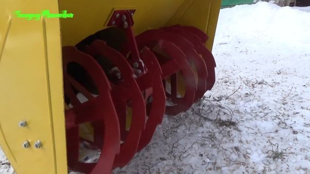Уборка снега снегоуборщиком Мотор Сич СУН 1С смотреть онлайн