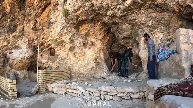 An unexpected thing happens in the winter cabin of Amir and his family! смотреть онлайн