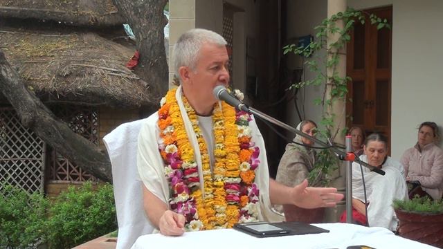 Шри Вриндаван дхама. ЕМ Чайтанья Чандра Чаран пр. Лекция по ШБ, 27.03.2014