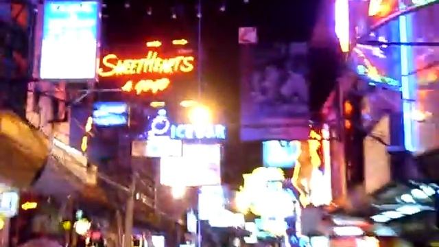 Walking street in Pattaya - Волкинг стрит в Паттайе смотреть онлайн