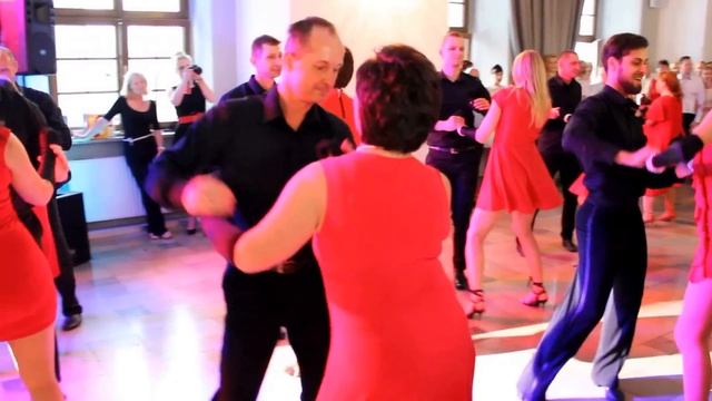 BACHATA - students show 2016 - Studio Tańca Anna Kowalska смотреть онлайн