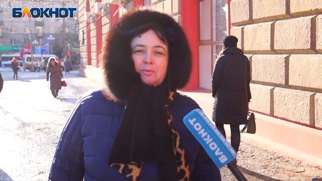 Подход к школе №94 совершенно не освещён и мой муж сломал ногу, - волгоградка смотреть онлайн