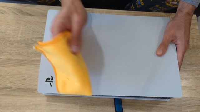 How To Clean The Dust From Your PS5 смотреть онлайн