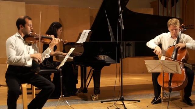 G. Enescu. Serenade Lointaine