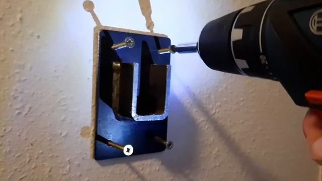 Как сделать простой турник в коридорный проём своими руками. смотреть онлайн