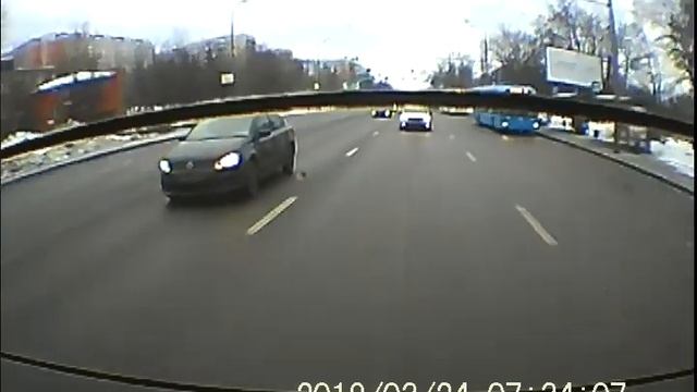 Запись видеорегистратора Azdome A305D, камеры заднего вида смотреть онлайн