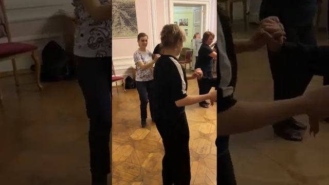 ДЕРЕВЕНСКИЙ ПЕРЕПЛЯС смотреть онлайн