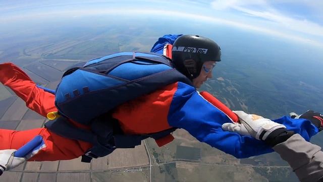 Прыжок с парашютом АФФ 4. Skydive AFF4 смотреть онлайн