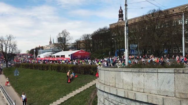 Марафон в Риге! Как я пробежал 10км? Lattelecom Riga Marathon смотреть онлайн
