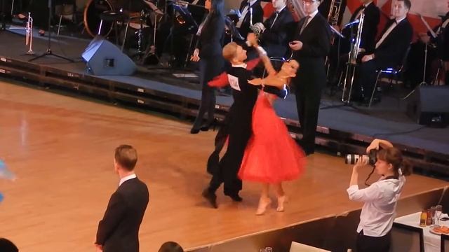 Ryabtsev Alexandr - Oblakova Maria, Waltz смотреть онлайн