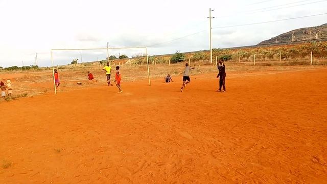 Maungu All stars players Taking Penalty kick practice(4) смотреть онлайн