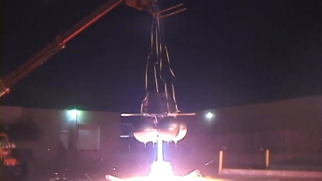 Pixel hops briefly on rocket plume 2006/07/29 first cam смотреть онлайн