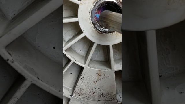 Как выбить паломанный подшипник из бака стиральной машины. смотреть онлайн