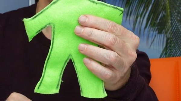 Na! Na! Na! Surprise Ninja Doll! How to Make Custom Fabric Ninja Doll Clothes with Cool Maker