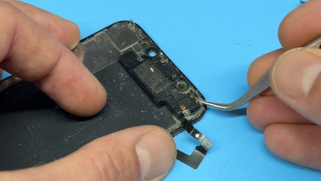 Замена экрана DIY Guide To Fix Your Broken iPhone 12 Mini Screen! смотреть онлайн