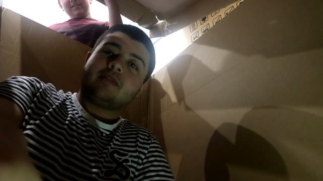 24 Hrs Stuck In A Box смотреть онлайн