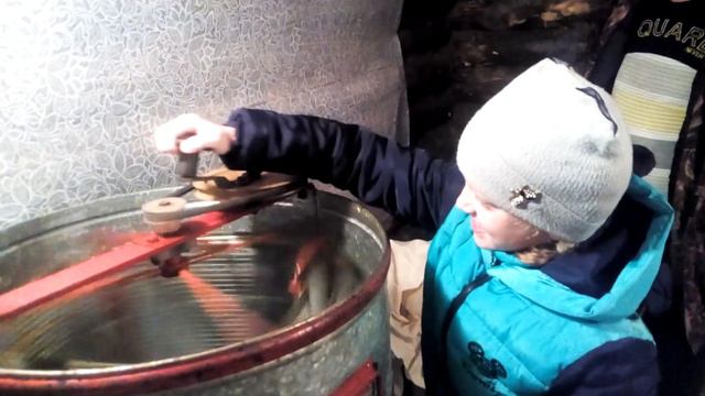 Экскурсия на пасеке, у фермера Алексея! смотреть онлайн