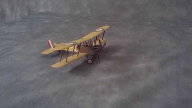 AIRFIX - ROYAL AIRCRAFT FACTORY BE2c - THE COMPLETED MODEL. смотреть онлайн