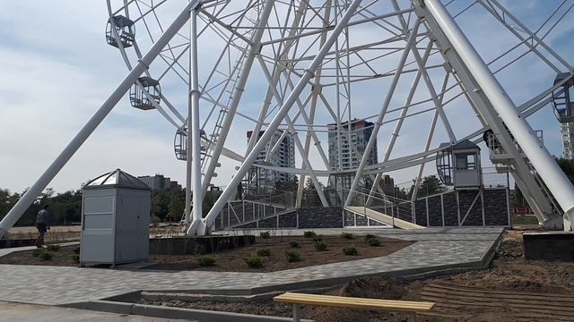 Колесо обозрения будет работать после 17 ЧАСОВ смотреть онлайн