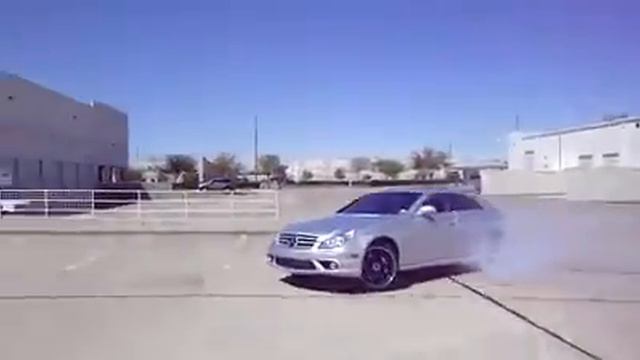 MERCEDES CLS 55 AMG смотреть онлайн
