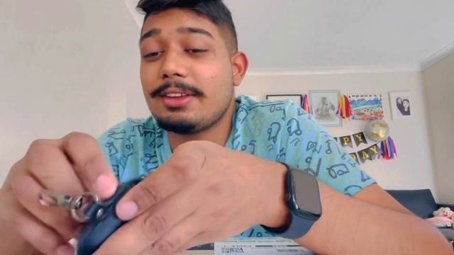 Airpods 3 over Airpods pro. Interesting incident before arriving Australia. смотреть онлайн