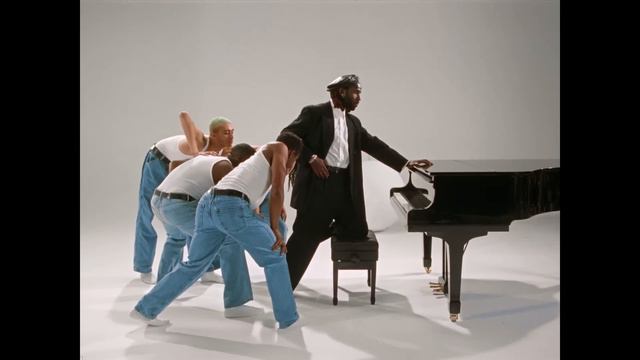 Blood Orange - Hope (feat. Puff Daddy & Tei Shi) (Official Video) смотреть онлайн