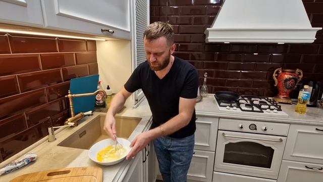 ВКУСНЕЕ ЧЕМ ЧЕБУРЕКИ смотреть онлайн