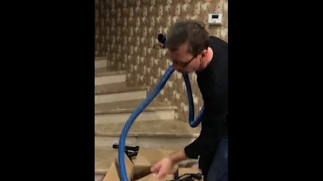 Распаковка пылесоса BOSCH GAS 15 PS смотреть онлайн