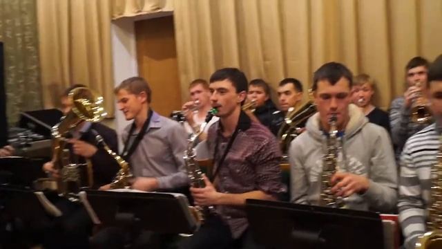 Духовой оркестр смотреть онлайн