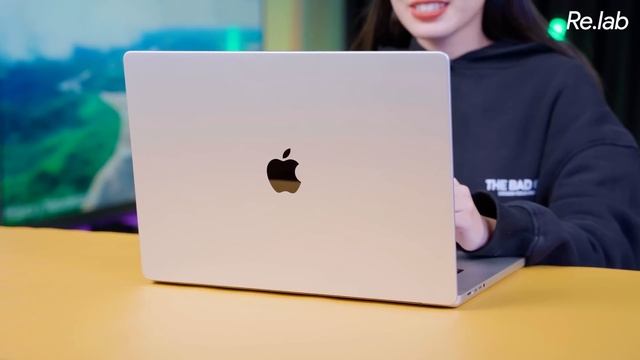 1 tháng dùng MacBook Pro M1 Max MẠNH NHẤT TRẦN ĐỜI - 3 VẤN ĐỀ khiến mình KHÔNG HỢP! смотреть онлайн