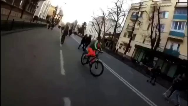 Катание на вело 2017 смотреть онлайн
